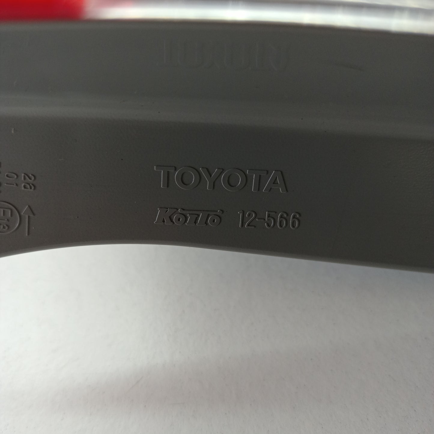 Toyota Corolla Sedan Tail Light Left Hand Side ZRE152R 2010 2011 2012 2013