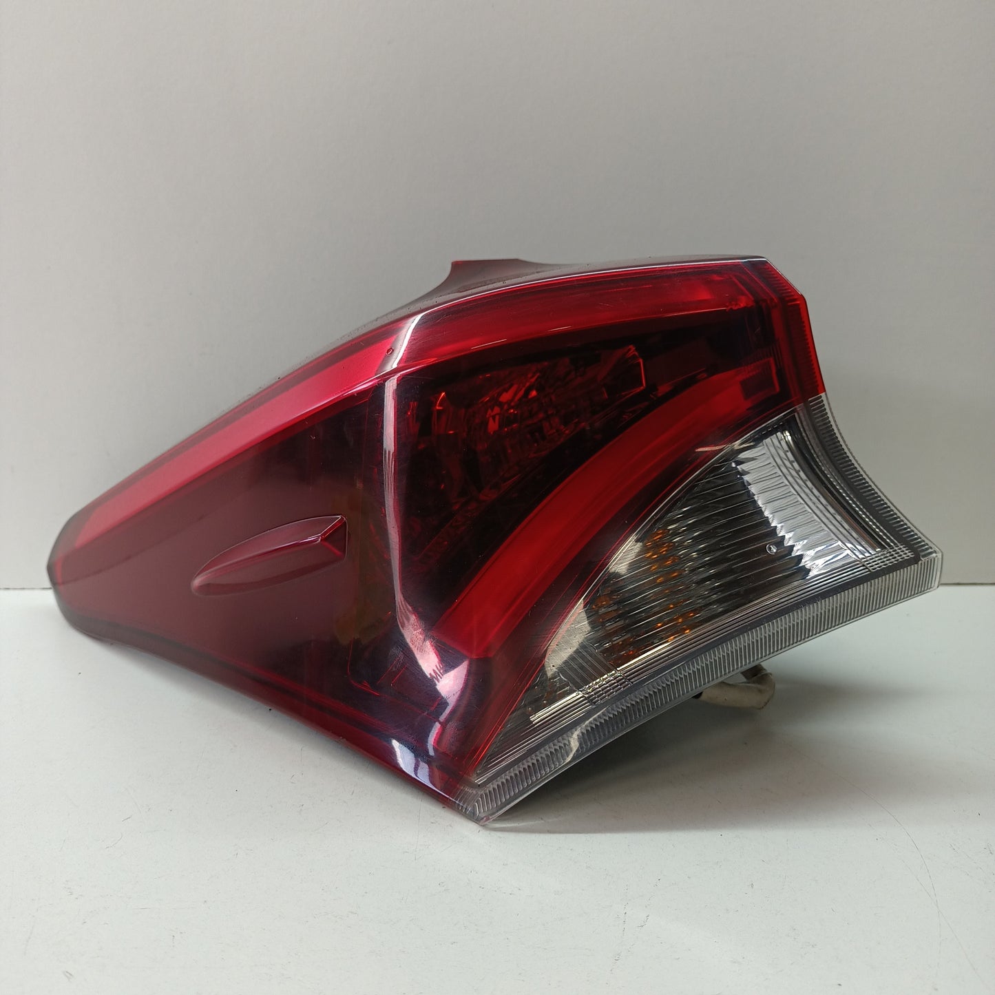 Toyota Corolla Hatchback Tail Light Left Hand Side ZRE182R 2015 2016 2017 2018