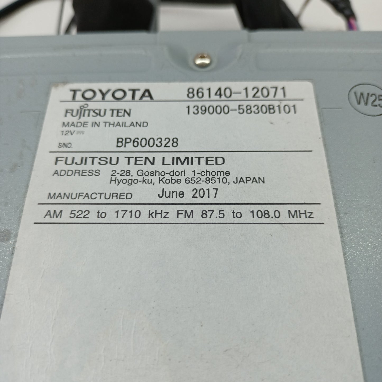 Toyota Corolla Hatchback Stereo Head Unit 86140-12071 ZRE182R 2015 2016 2017 2018