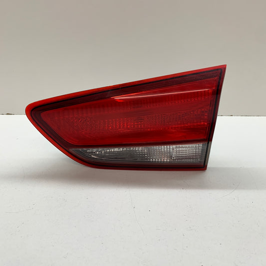 Hyundai i30 Hatchback Tailgate Lamp Right Side PD 2017 2018 2019 2020 2021