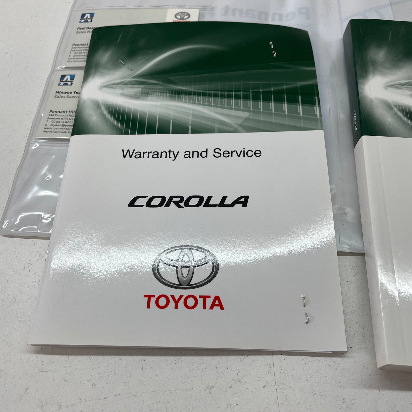 Toyota Corolla Hatchback Owner's Handbook & Log Book ZRE182R 2015 2016 2017