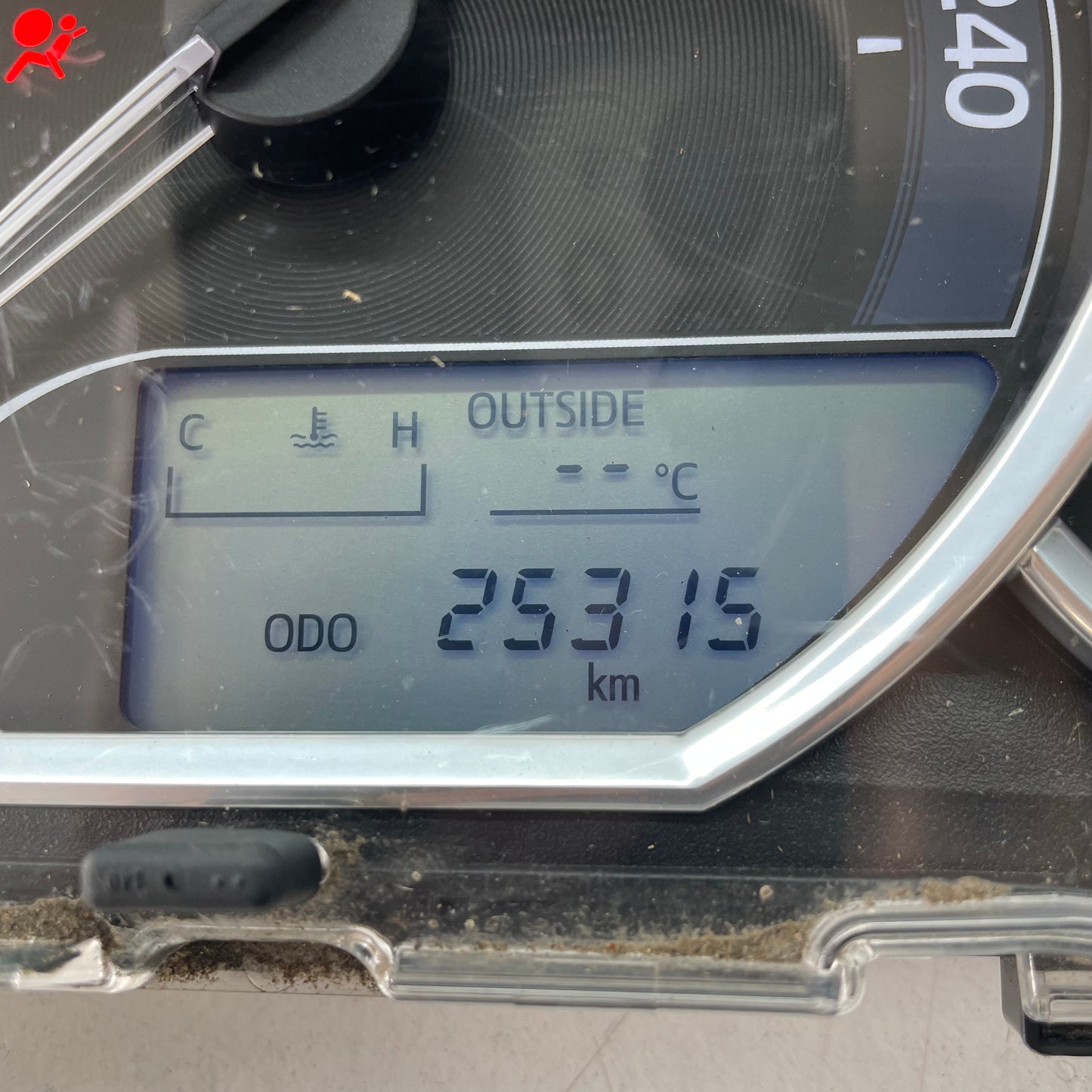 Toyota Corolla Hatchback Instrument Cluster ZRE182R 2015 2016 2017 2018 25315km