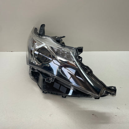 Toyota Corolla Hatchback Headlamp Right Hand Side ZRE182R 2012 2013 2014 2015