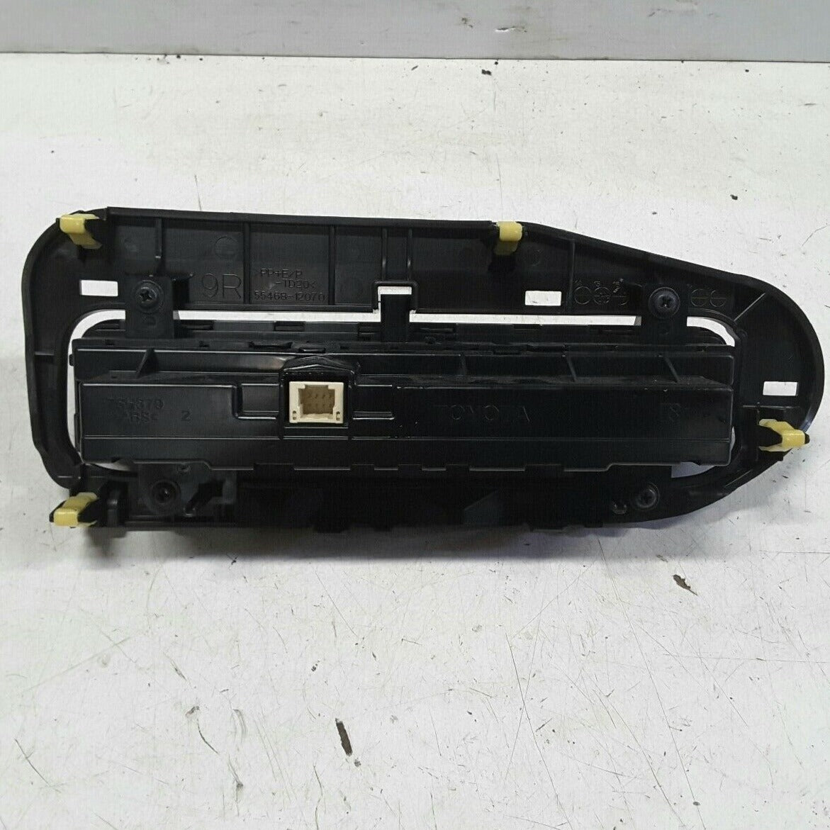 Toyota Corolla ZR Hatchback Climate Control ZRE182R 2015 2016 2017 2018
