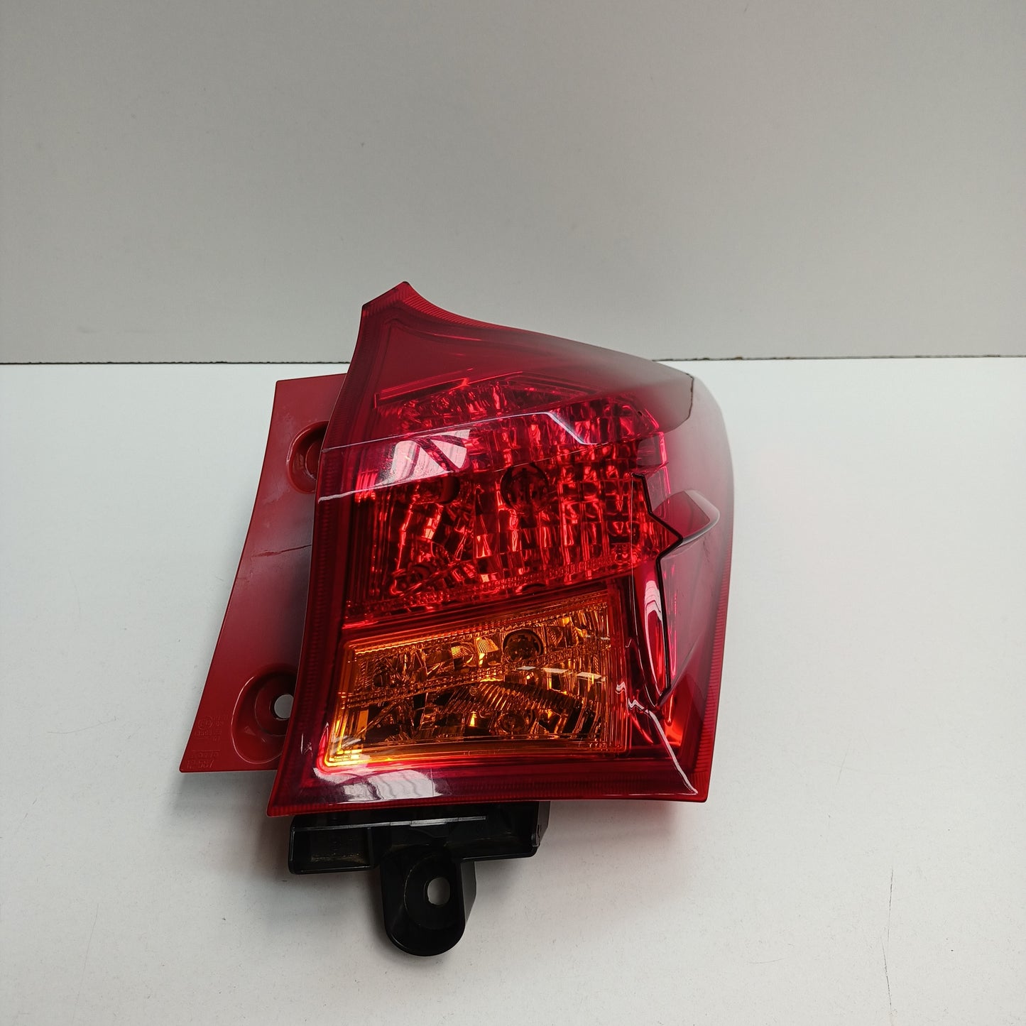 Toyota Corolla Hatchback Tail Light Right Hand Side ZRE182R 2012 2013 2014 2015