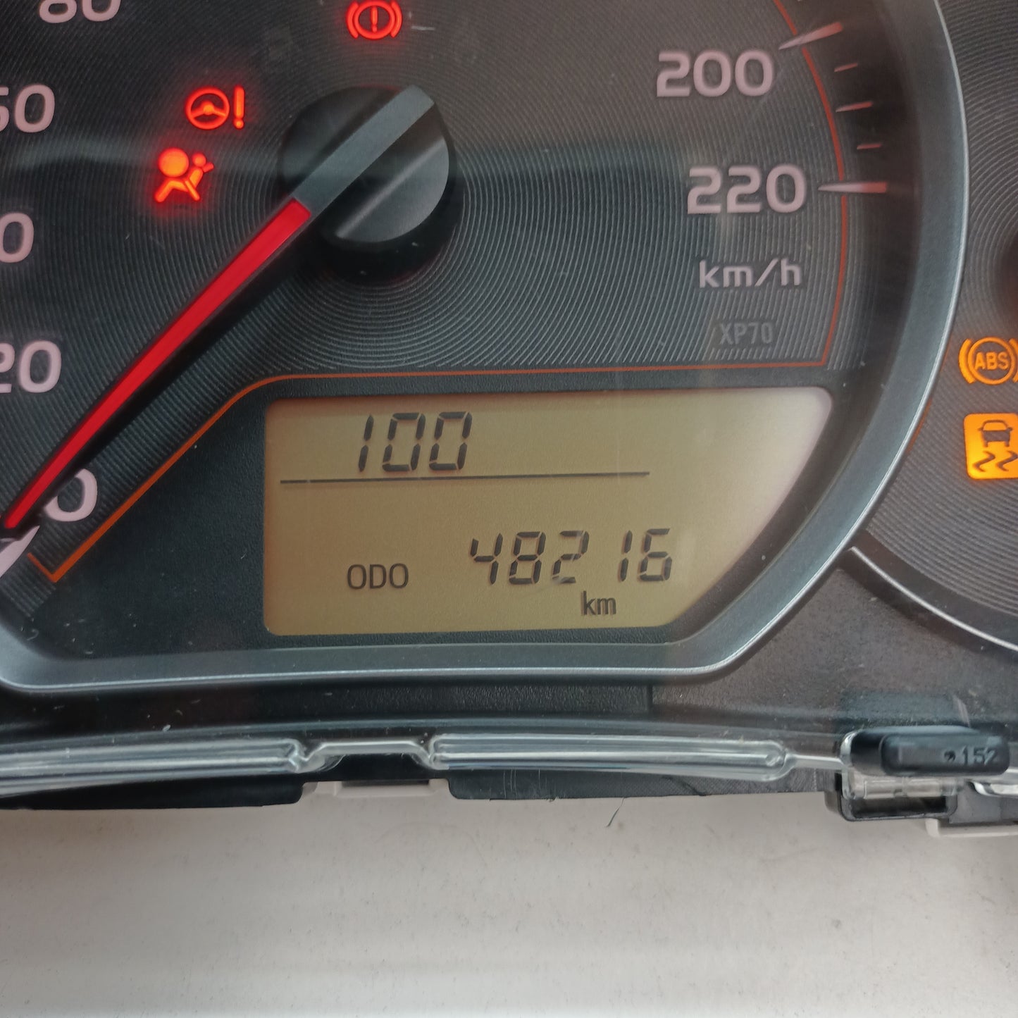 Toyota Yaris Hatchback Instrument Cluster NCP13# 2011 2012 2013 2014 48216 km