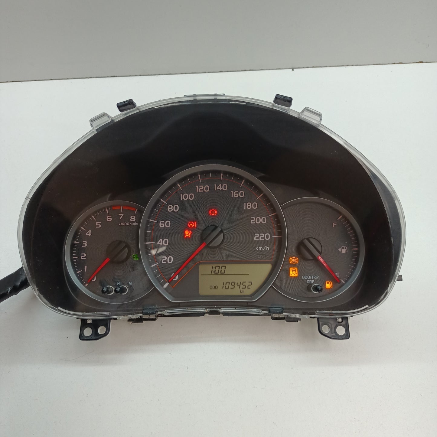 Toyota Yaris Hatchback Instrument Cluster NCP13# 2011 2012 2013 2014 109452 km