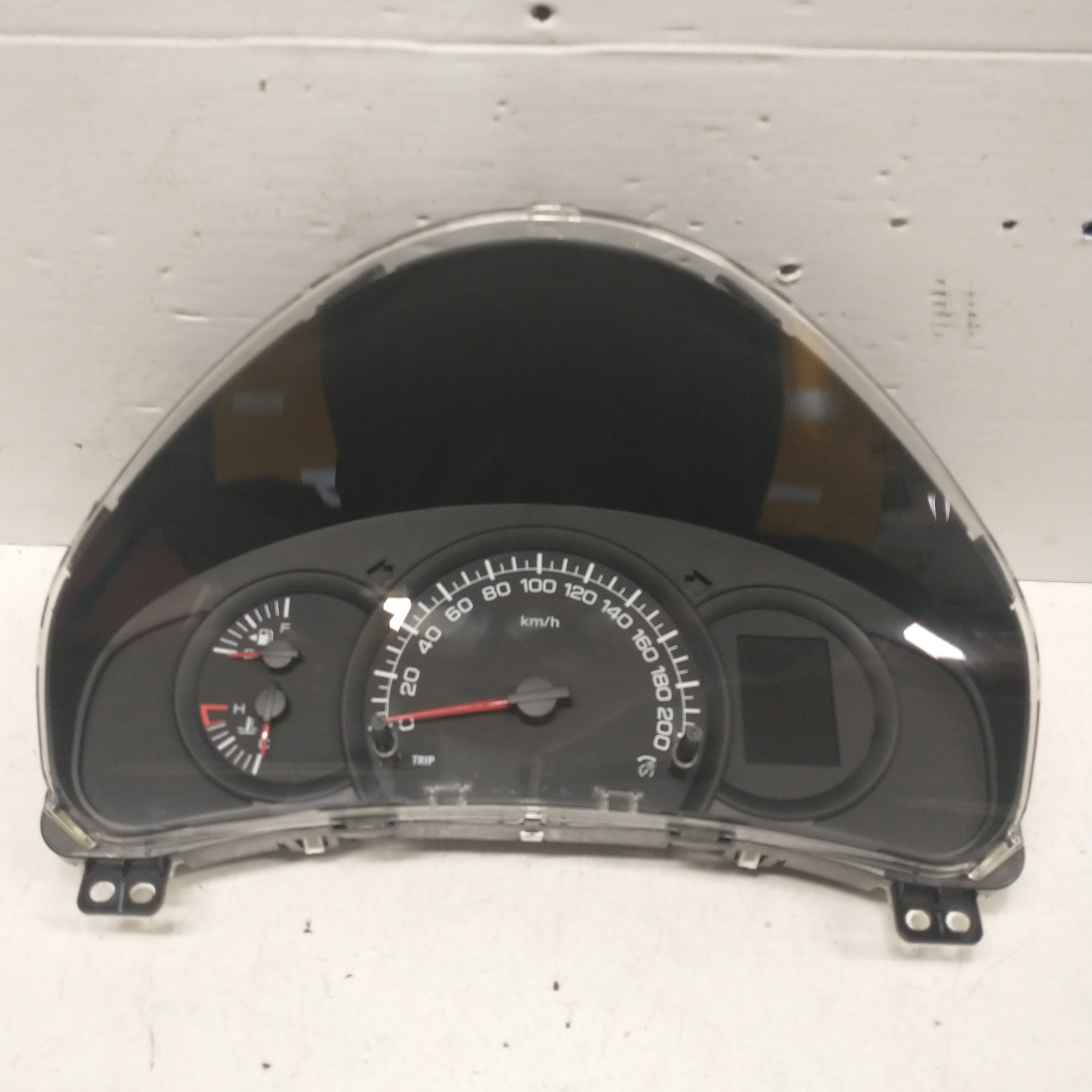 Suzuki Swift Instrument Cluster FZ 2011 2012 2013 2014 2015 2016 2017 ...