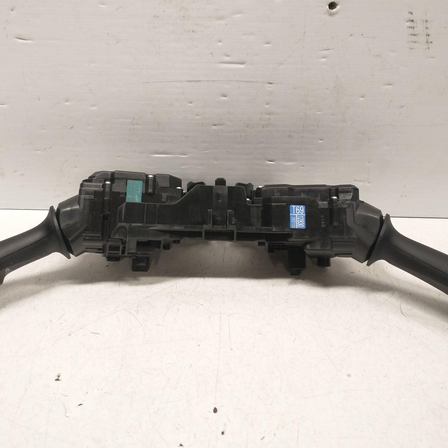 Toyota Corolla Hatchback Combination Switch ZRE182R 2012 2013 2014 2015