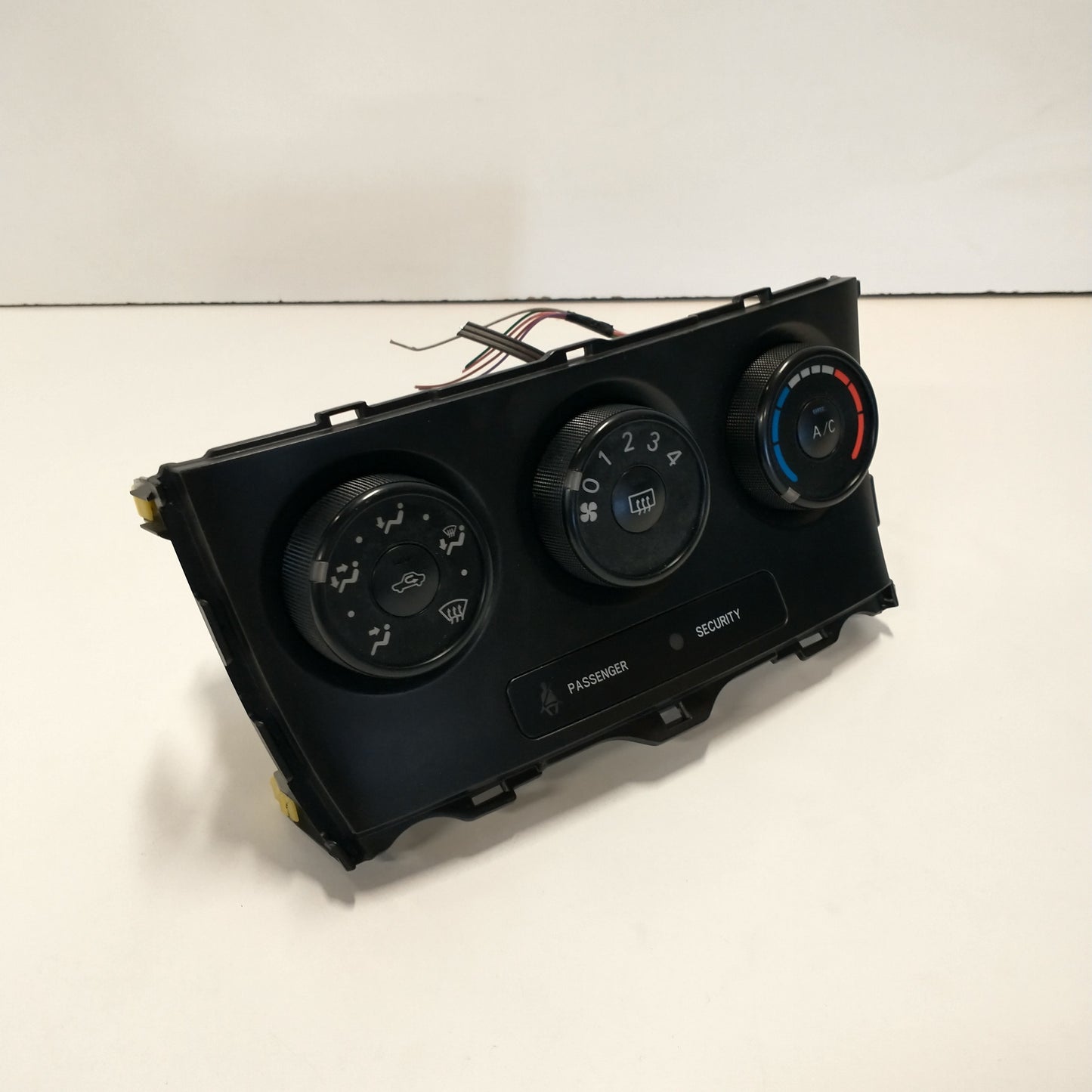 Toyota Corolla Hatchback Heater/Air Conditioning Controls